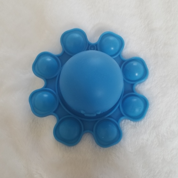 Fidget Toy Bundle Pack 6 Piece - Picture 8 of 13